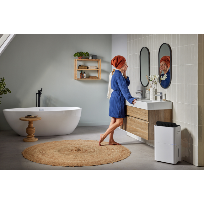 Deumidificatore D828A Smart Bianco Qlima